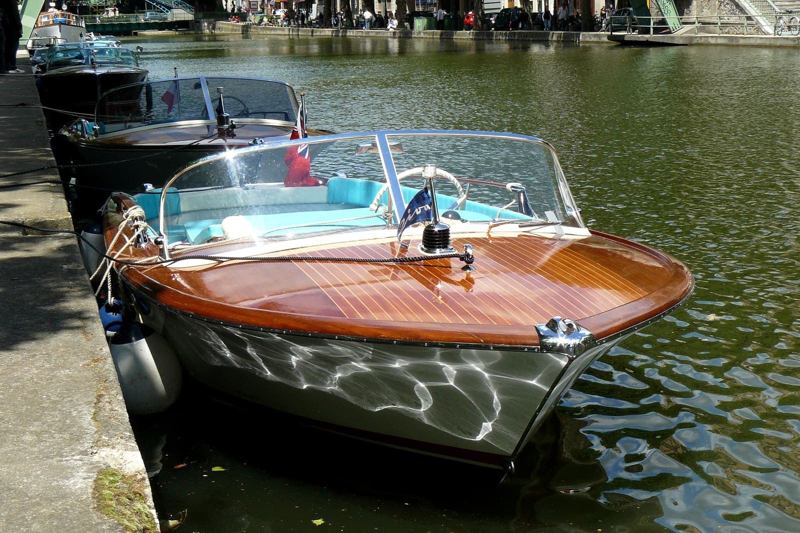 Ariadne — Varnished wooden Riva Junior runabout